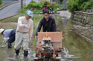 井仁地域で交流を重ねての画像