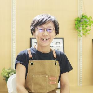 栗栖　佳代　写真