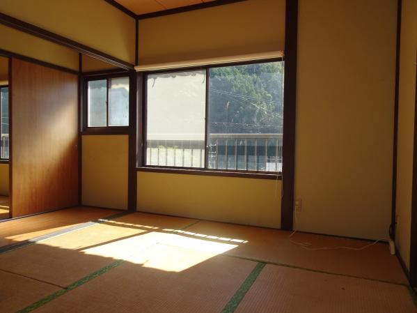 2階の和室の画像
