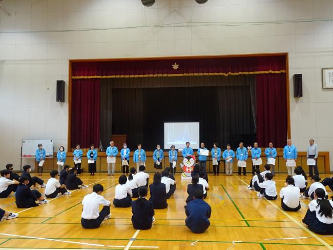 安芸太田中学校訪問の様子