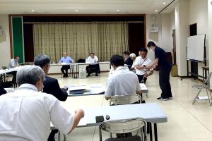 まち・ひと・しごと創生総合戦略推進会議スタッフの様子