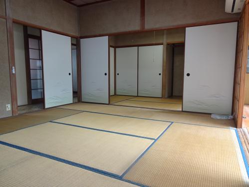 続き間の画像